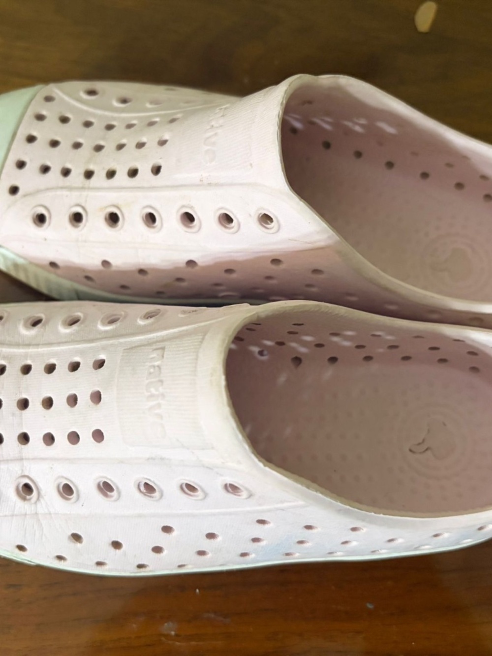 J1 light pink Native shoes